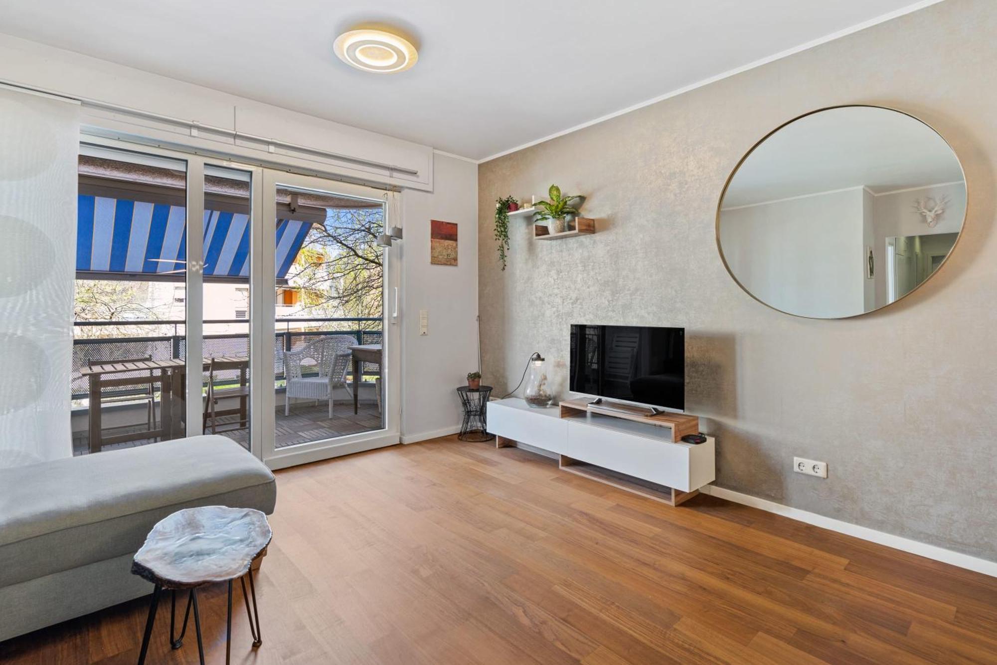 Modern Lux With Balcony In Appartement Luxemburg