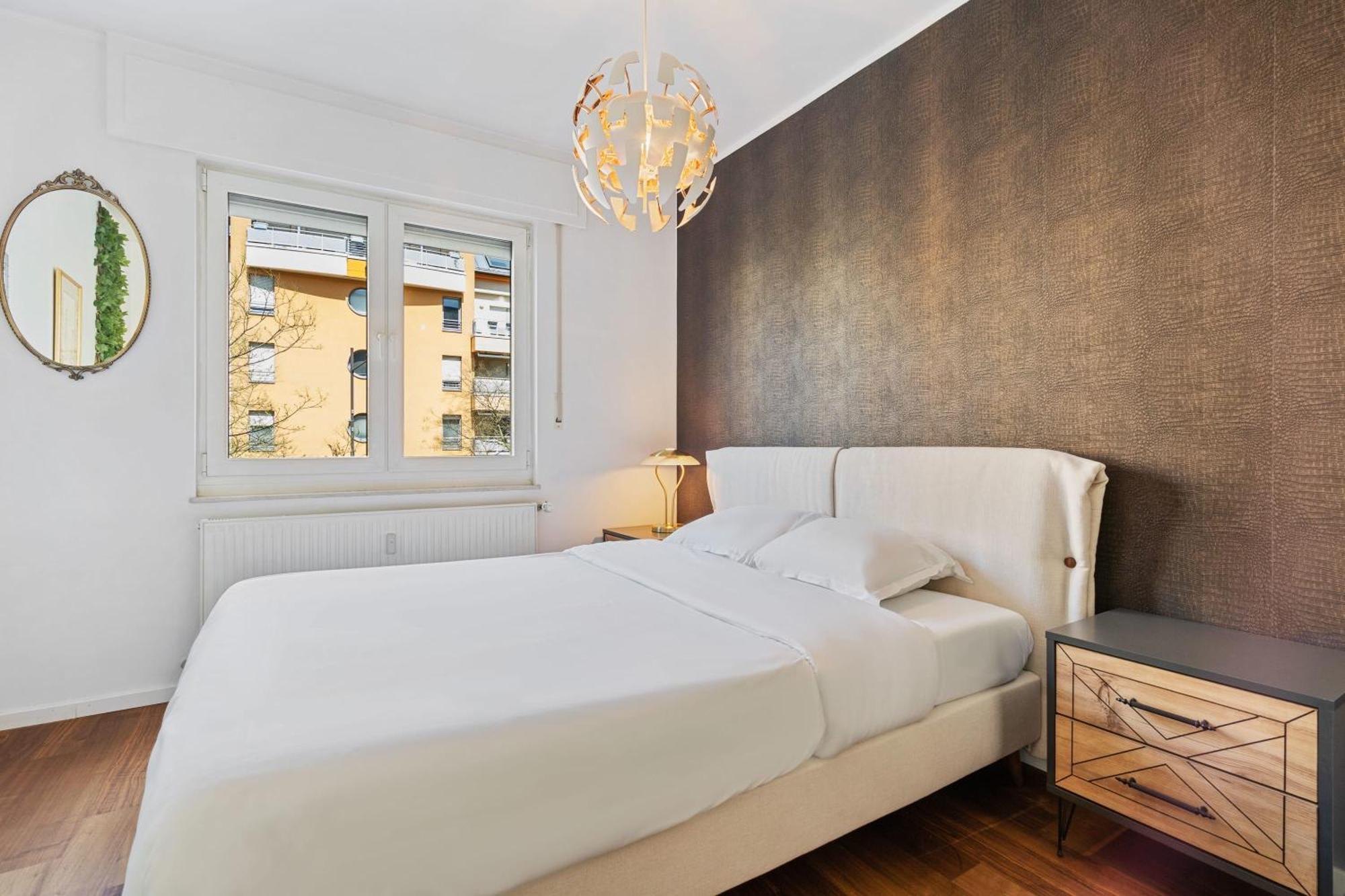 Appartement Modern Lux With Balcony In Luxemburg